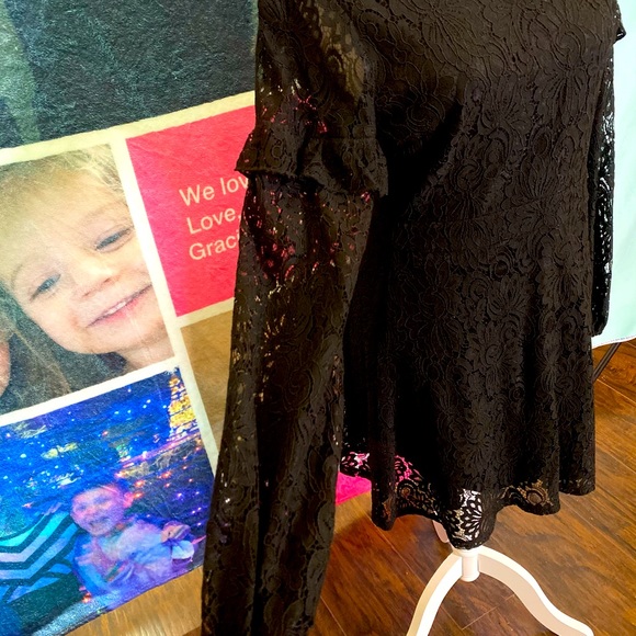 Moving SaleAll Proceeds GO to Bloomin IN LOVE Inc - Picture 4 of 7